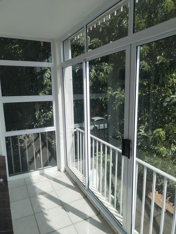 1 Bedroom Property for Sale in Rondebosch Western Cape
